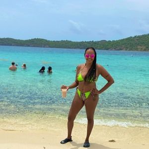 Meet your Posher, Nikki